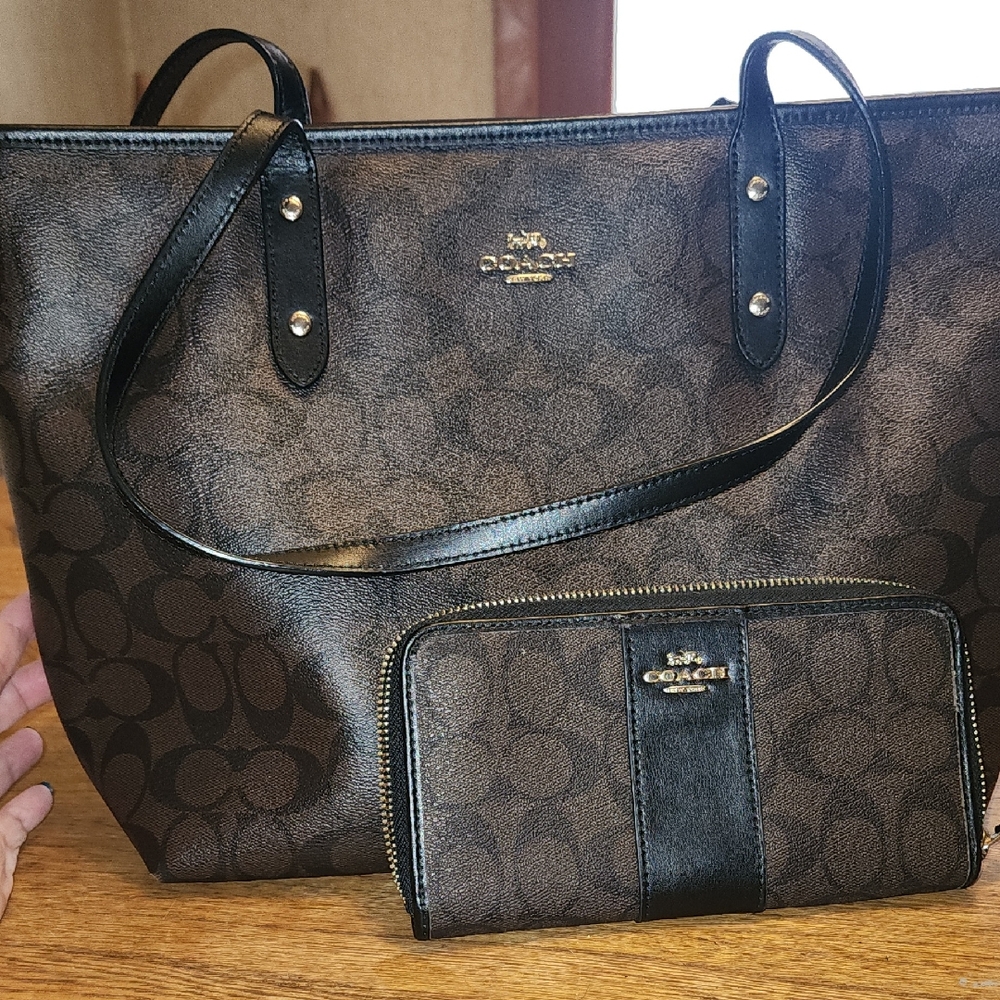 Coach Black and Brown Signature Tote and Wallet